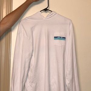 Long sleeve Vineyard Vines Shirt w/Hood